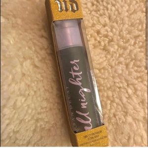 🖤Urban Decay All-Nighter🖤